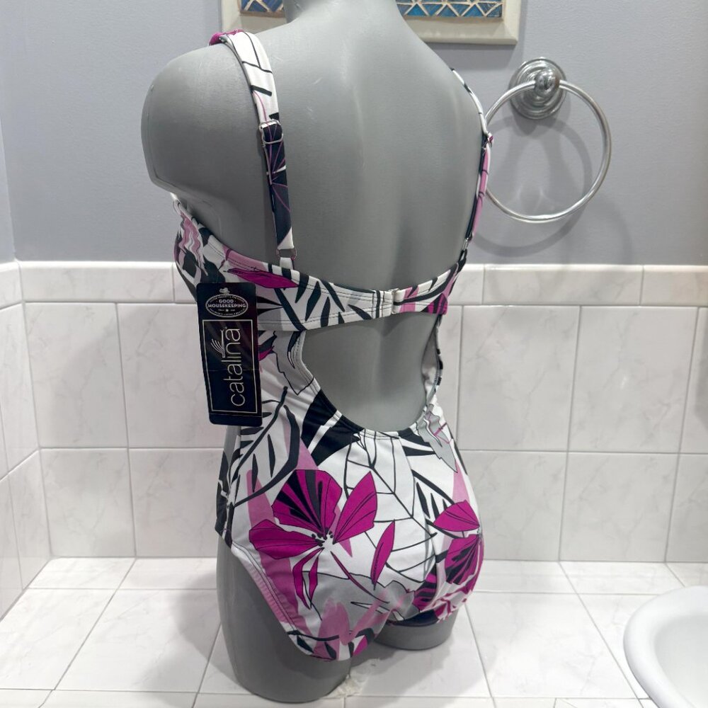 Catalina Swimsuit Med One Piece Floral Racer Back in Black / White & Purple NWT - Picture 3 of 9